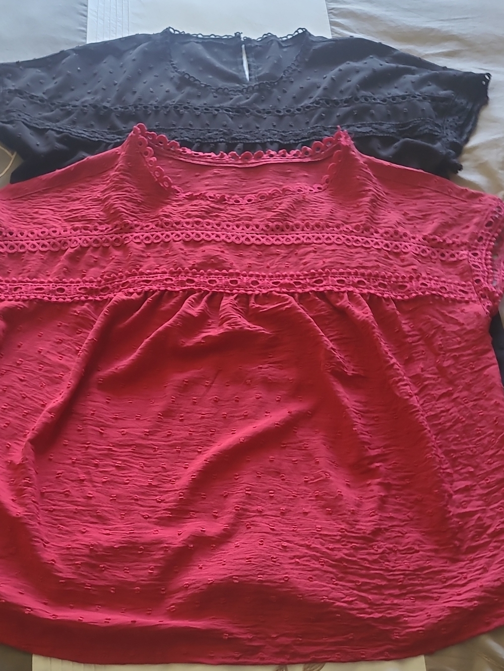 2 XL Lace Yoke Short Sleeve Blouses in Red and Black